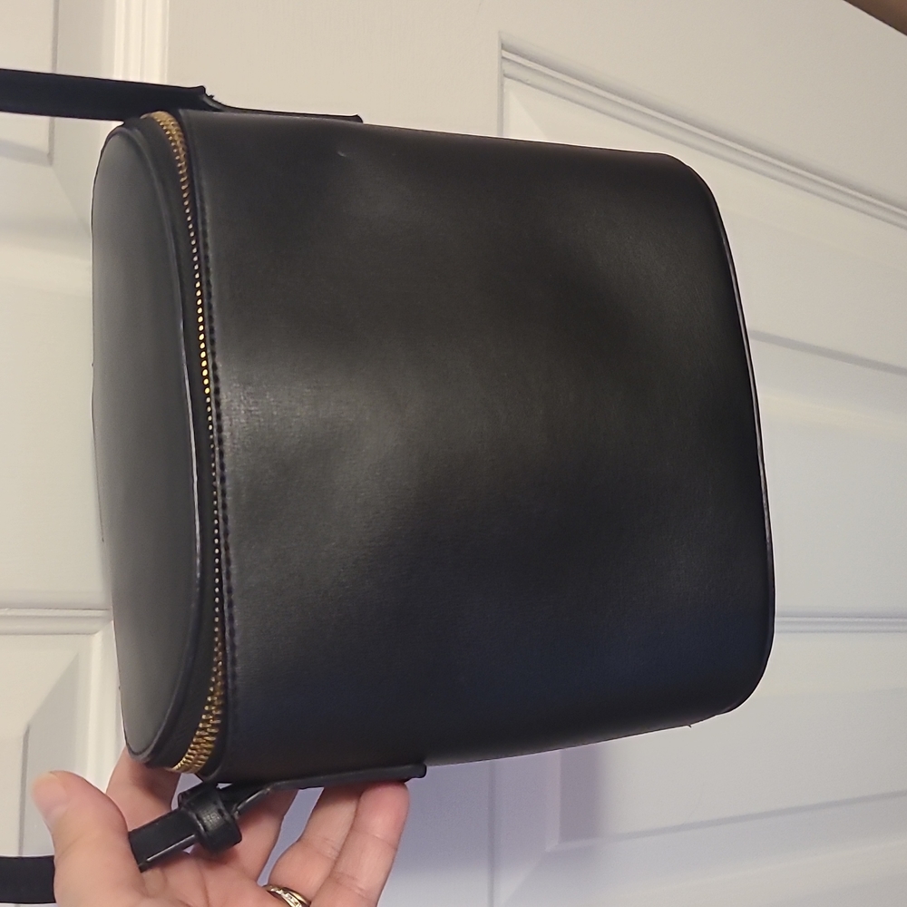 Antik Kraft purse black oval